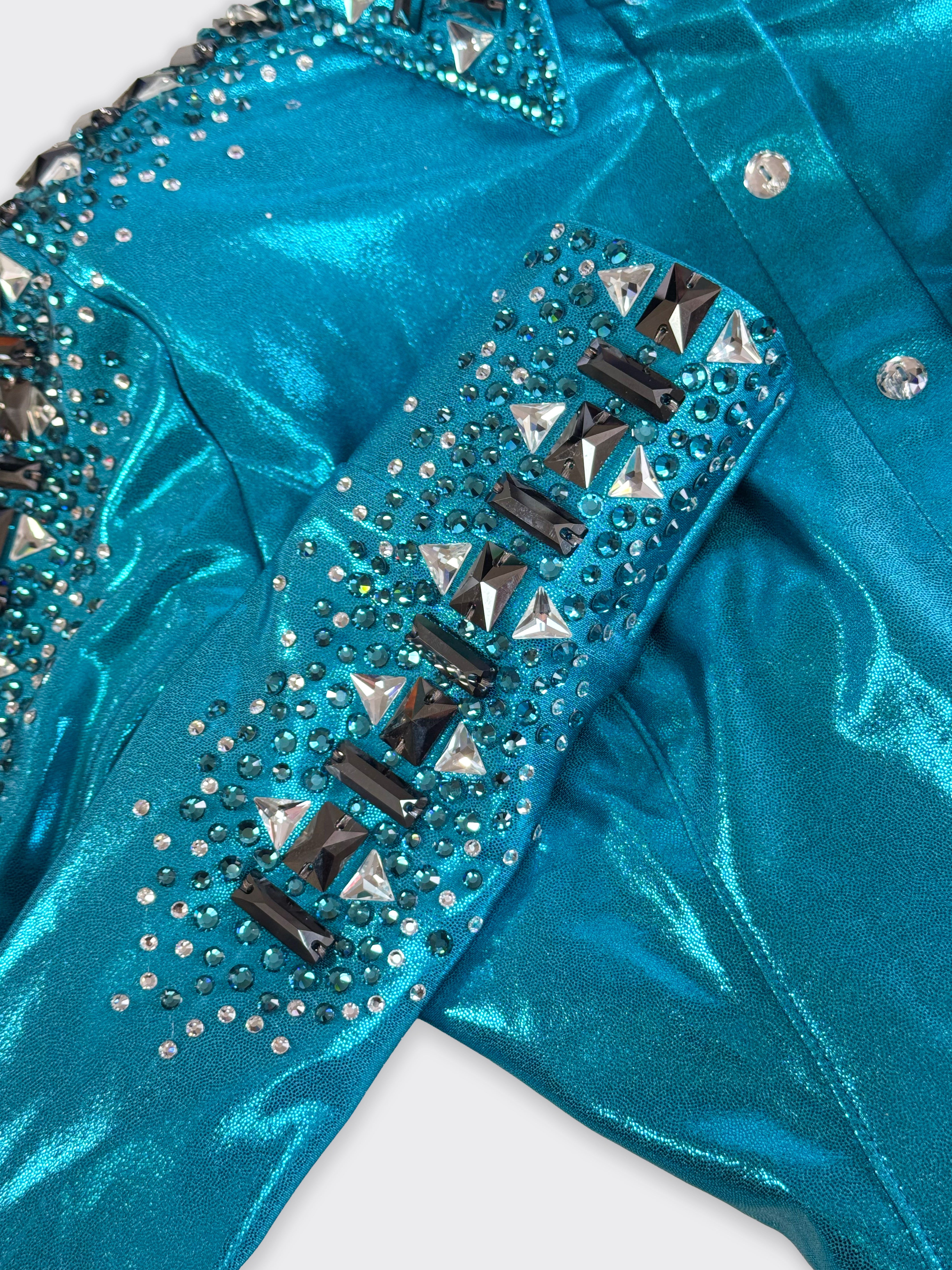 Size 8 - Metallic Collection #70 - Hidden Zipper Retro Shirt