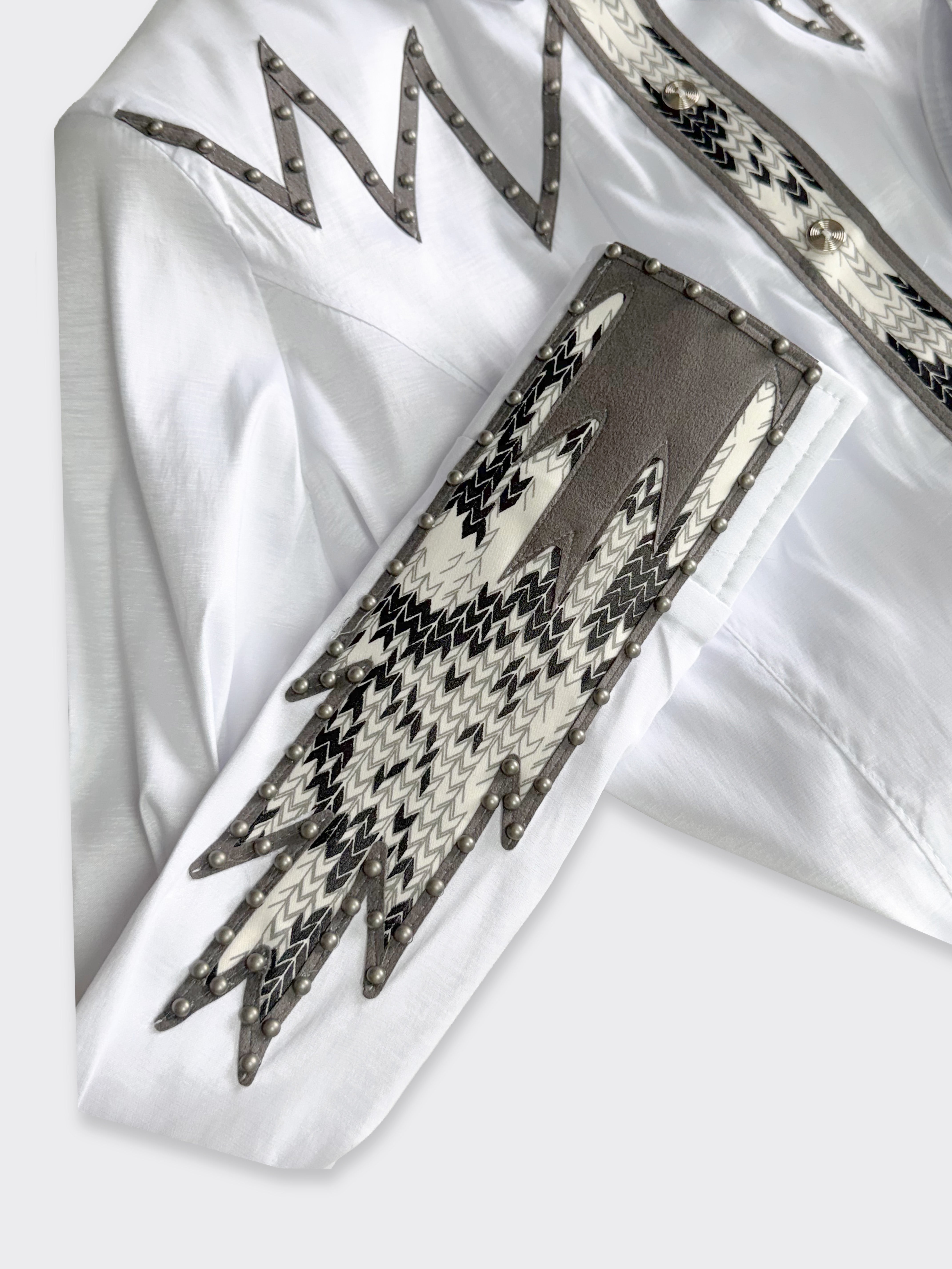 Size 10 —  Western Ranch Shirt — Sharp White