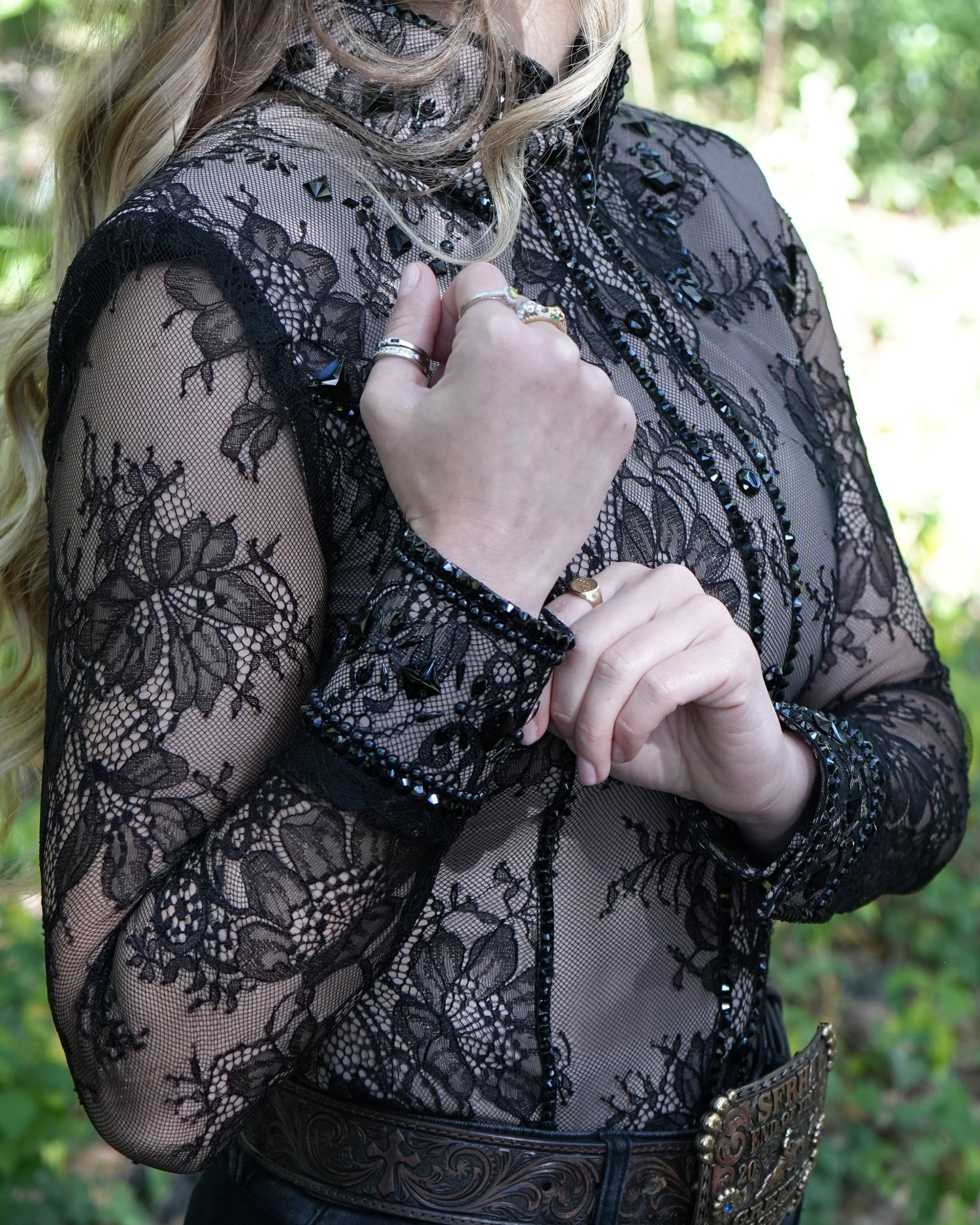 Retro REMAKE - Lace - Sheer Sleeves - Hidden Zipper Retro Shirt