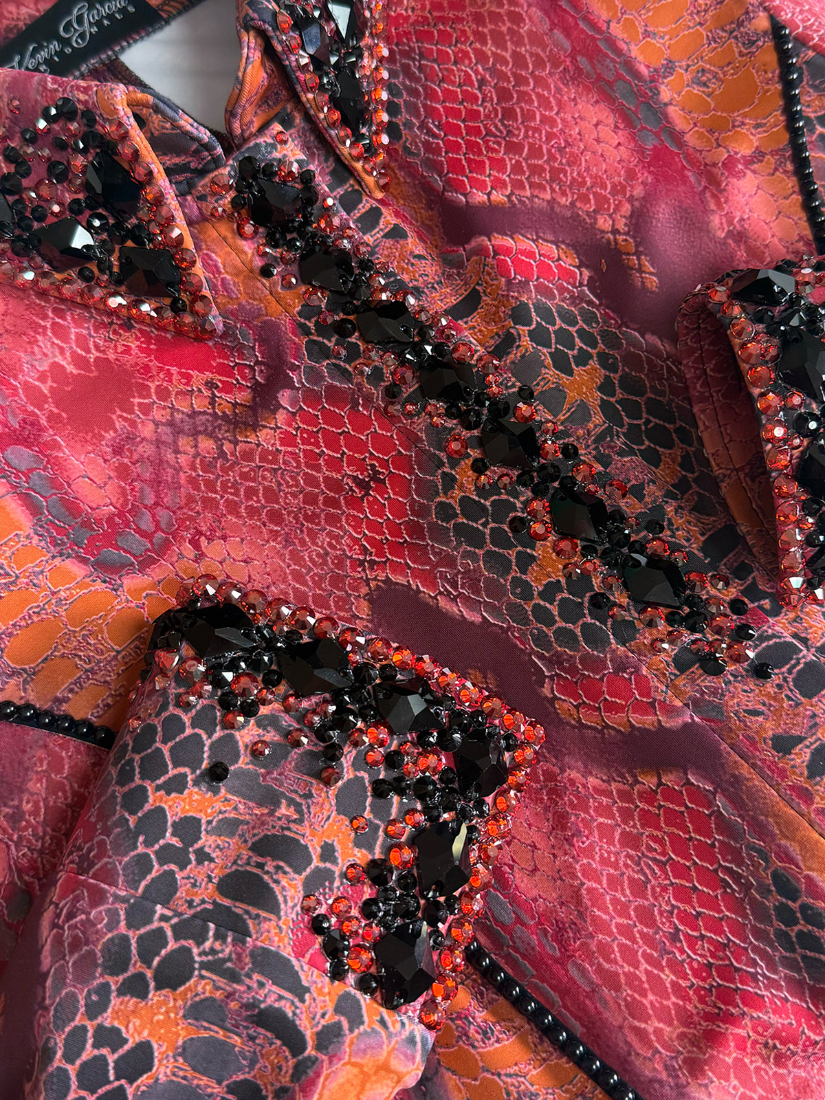 Size 8 — Western Shirt — Fuego Serpent