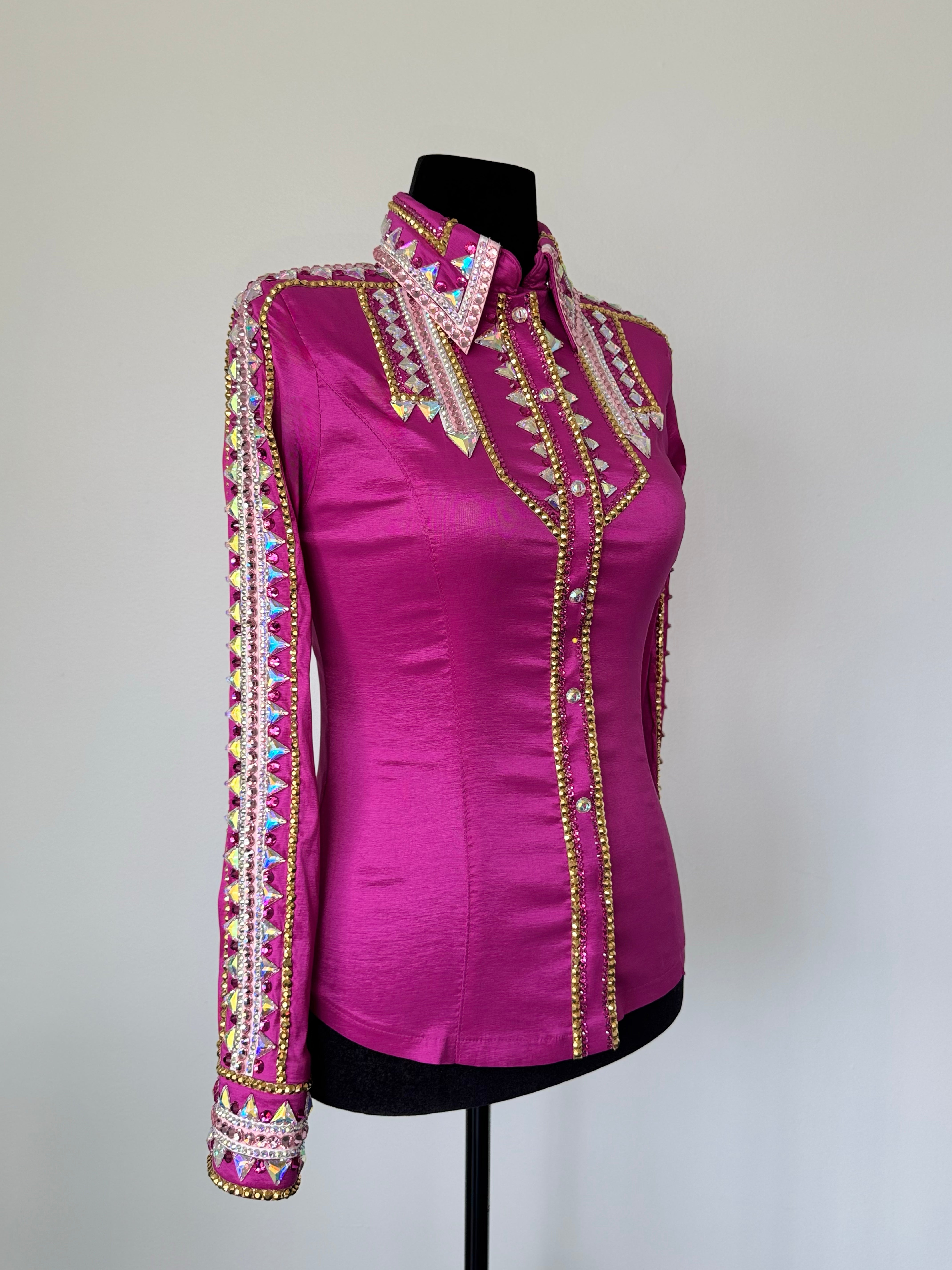 Size 6 Hidden Zipper Retro Shirt