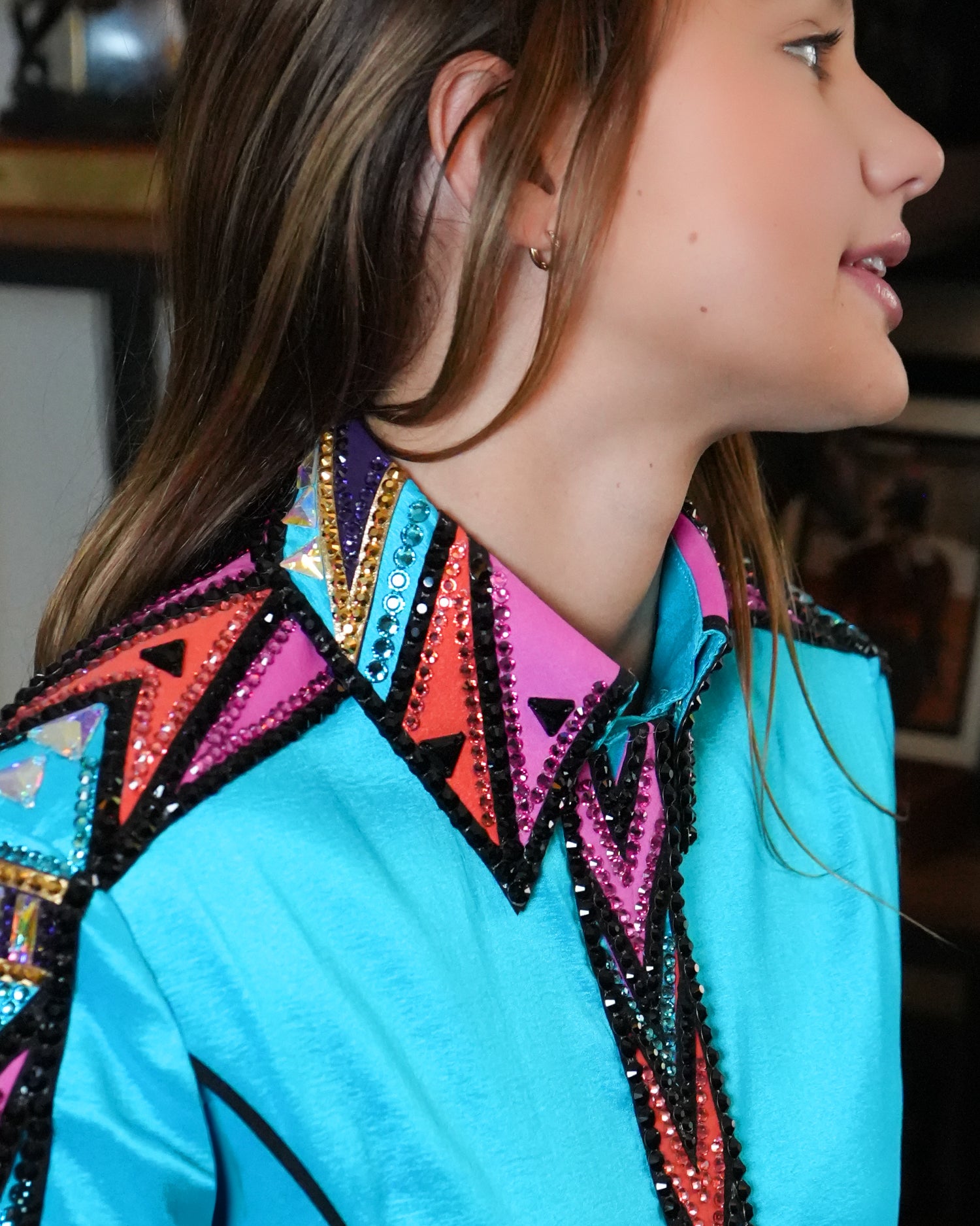 Size 4 Hidden Zipper Retro Shirt