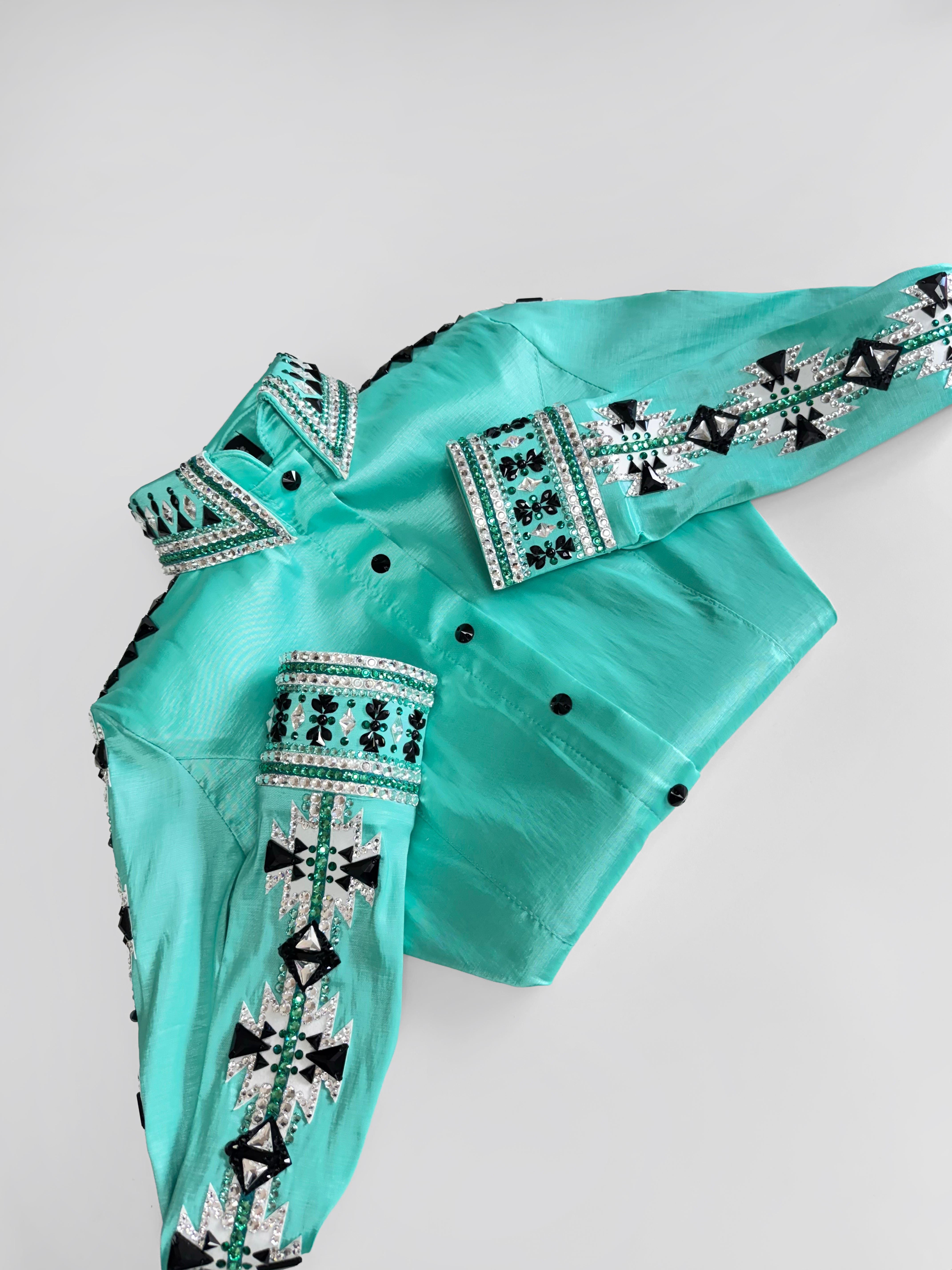 Size 8 Hidden Zipper Retro Shirt