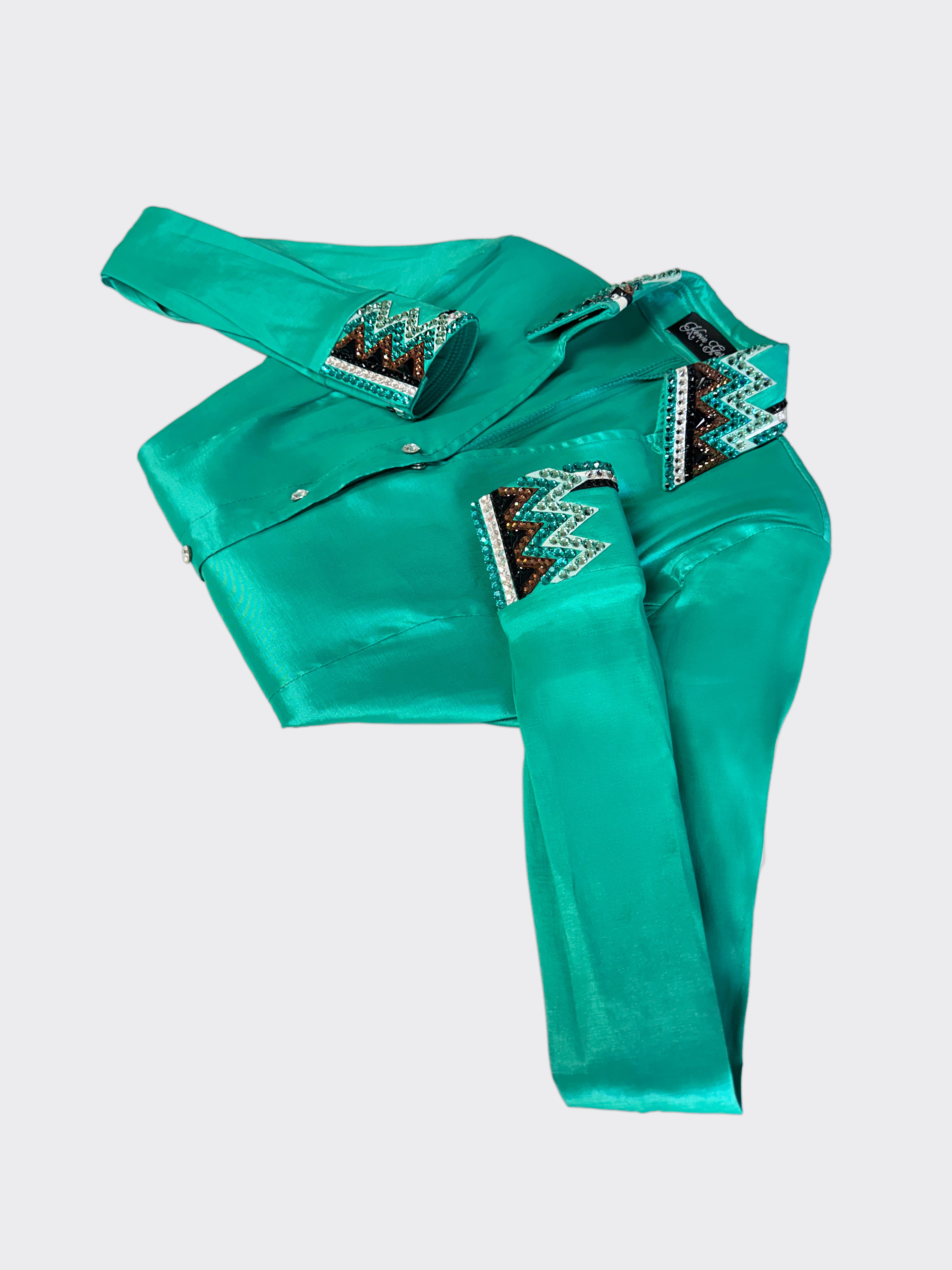 Size 6 - Preowned - V Neck - Hidden Zipper Retro Shirt