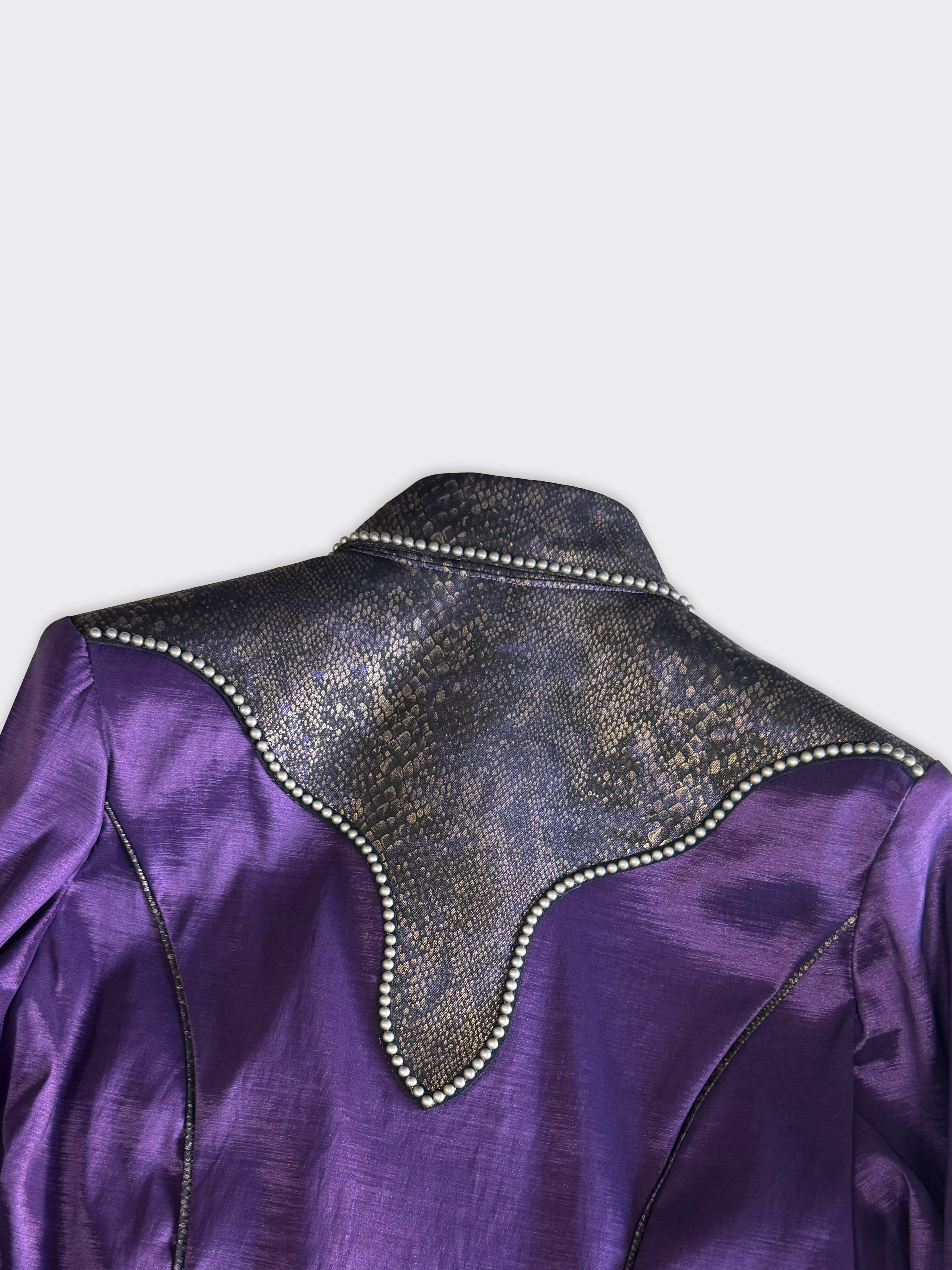 Size 6 - Ranch Hidden Zipper Retro Shirt