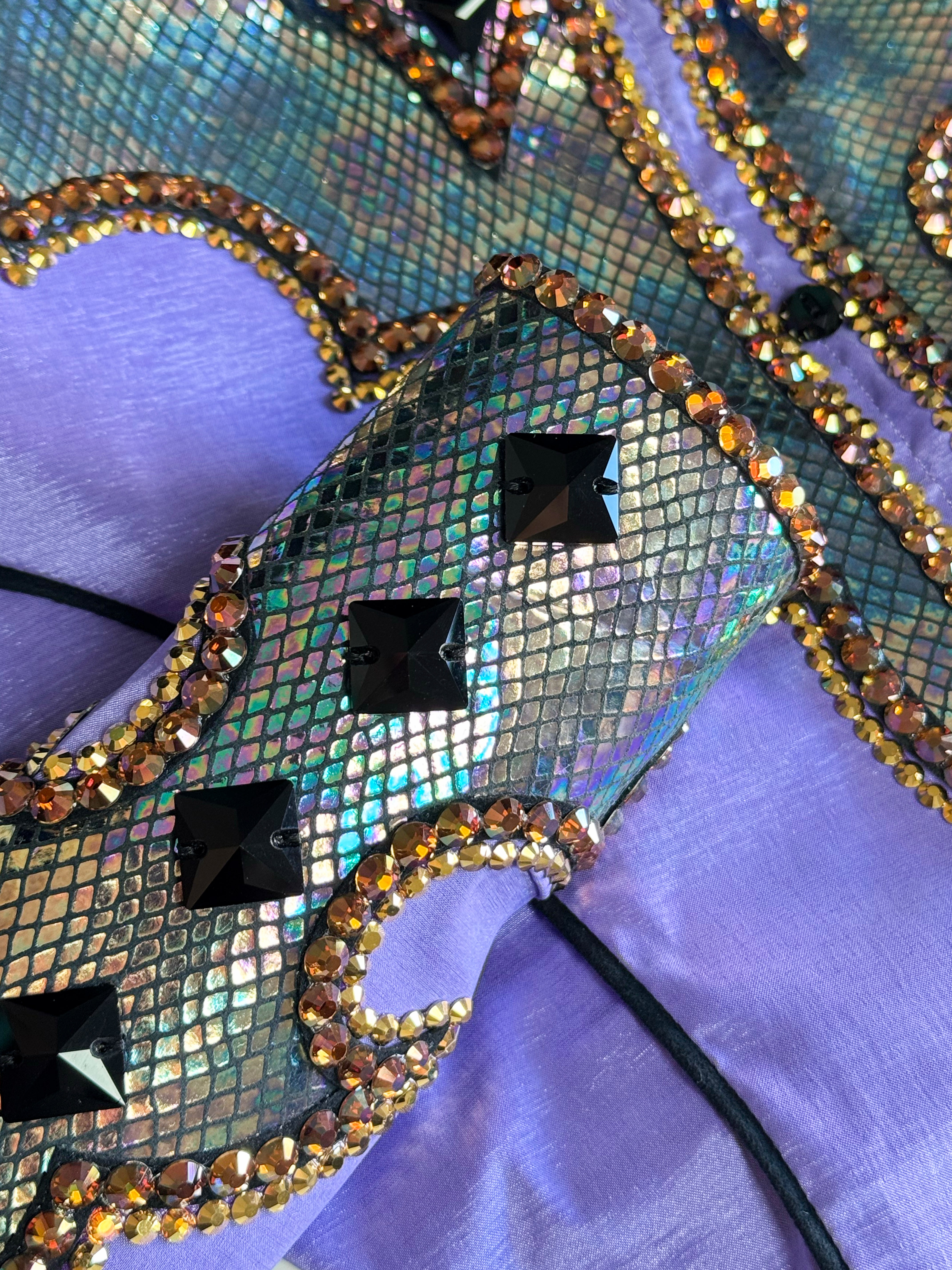 Size 4 - Hidden Zipper Retro Shirt