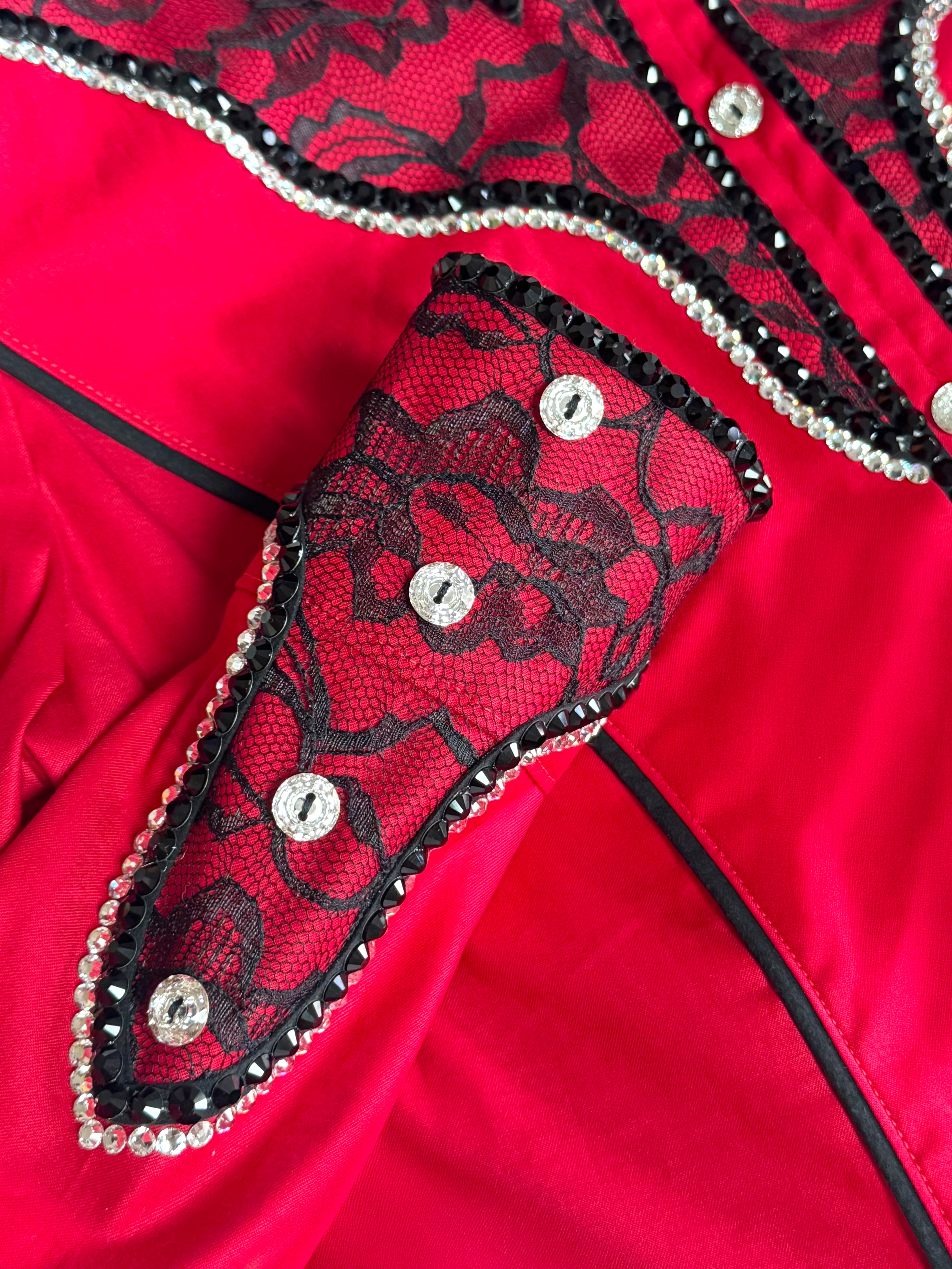 Size 10 - Hidden Zipper Retro Shirt